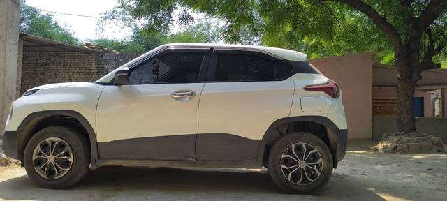 https://images10.gaadi.com/usedgaadi-sellcar/UsedCar/e55c833da/b81c6779-e3c7-4ad5-a2e1-1f54c66a7b0a.jpg?imwidth=6400