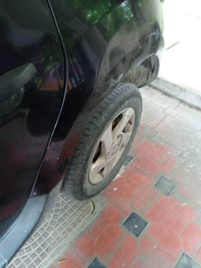 https://images10.gaadi.com/usedgaadi-sellcar/UsedCar/e55cd5a8a/ada54180-030b-4e68-91bd-fe7b0d01bf16.jpg?imwidth=6402