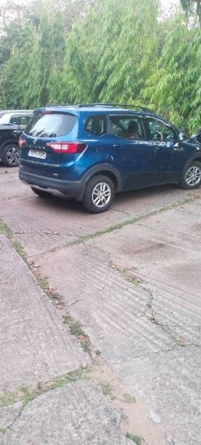 https://images10.gaadi.com/usedgaadi-sellcar/UsedCar/e55da446a/6e687cf0-c179-4c27-9b62-999eefc1f5ad.jpg?imwidth=6402