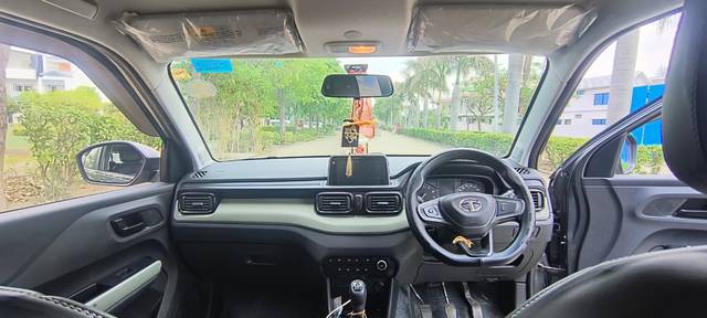 https://images10.gaadi.com/usedgaadi-sellcar/UsedCar/e55dd465a/efd77261-1b77-44e8-973f-a913a27581ac.jpeg?imwidth=6401