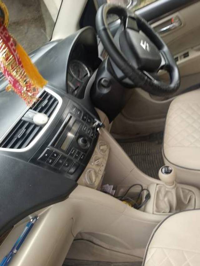 https://images10.gaadi.com/usedgaadi-sellcar/UsedCar/e55e25d0a/84726375-4e42-4561-b170-e5d27eaf5015.jpg?imwidth=6402