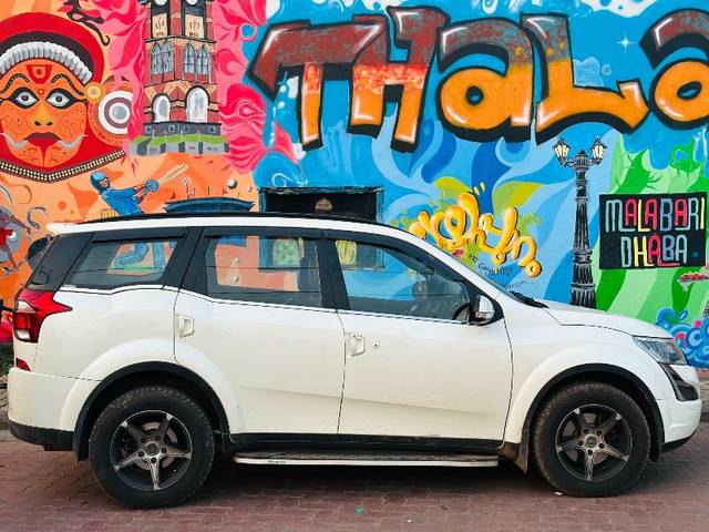 https://images10.gaadi.com/usedgaadi-sellcar/UsedCar/e55f79c8a/4e8fd83b-1c4a-406f-8092-d7d54f708557.jpeg?imwidth=6401