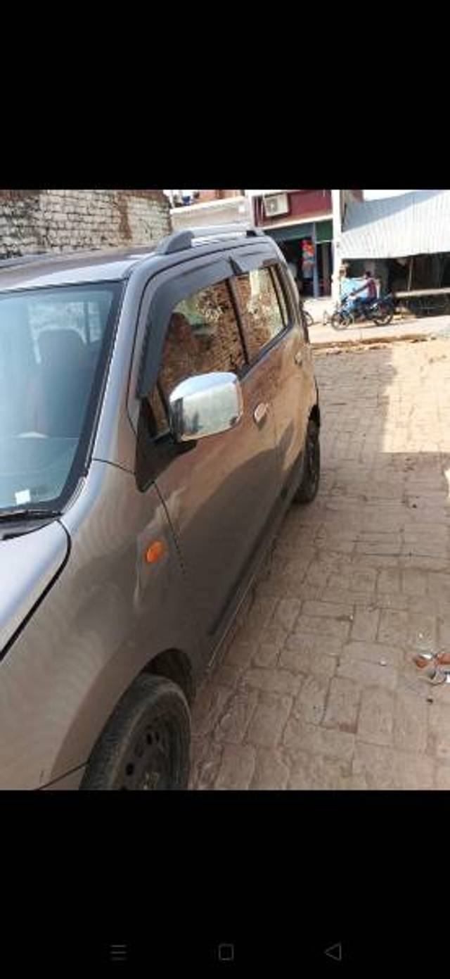 https://images10.gaadi.com/usedgaadi-sellcar/UsedCar/e55fc546a/eca5cdf3-2aee-4bc3-8432-b4ac327f813a.jpg?imwidth=6401