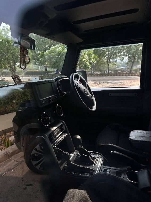 https://images10.gaadi.com/usedgaadi-sellcar/UsedCar/e55ff68fa/d32ad5ed-9ae5-4a71-b2dd-6571f489574a.jpeg?imwidth=6402