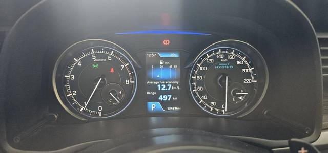 https://images10.gaadi.com/usedgaadi-sellcar/UsedCar/e56086aaa/e8f8fcd8-405a-40c8-87af-56404f2b58ff.jpg?imwidth=6401