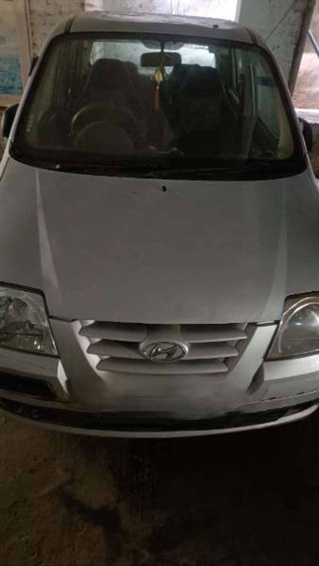 https://images10.gaadi.com/usedgaadi-sellcar/UsedCar/e560e967a/9a7d8f23-32af-44e4-8e36-c97113c32f59.jpg?imwidth=6402