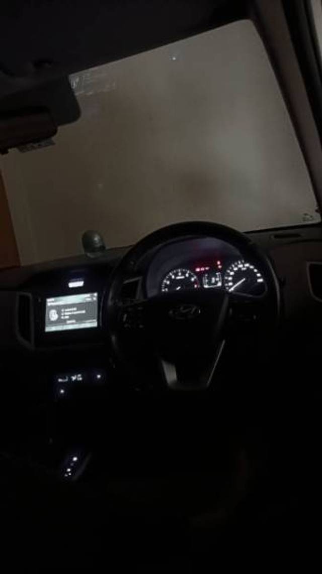 https://images10.gaadi.com/usedgaadi-sellcar/UsedCar/e56146e1a/45d958bd-d45d-4b1c-8876-b3aa8d429741.jpg?imwidth=6401