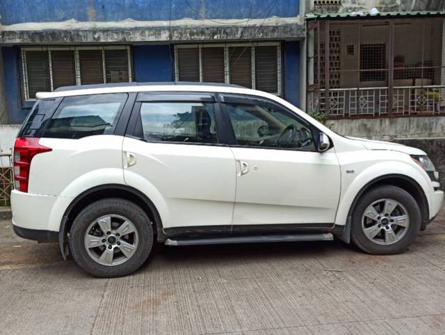 https://images10.gaadi.com/usedgaadi-sellcar/UsedCar/e5616905a/7a47b5fa-51d1-4f35-a969-d8d920315d9c.jpg?imwidth=6401