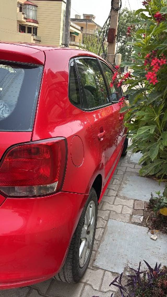 https://images10.gaadi.com/usedgaadi-sellcar/UsedCar/e561b92fa/f3a03c22-604c-484c-a974-d4ec8f2f428d.jpeg?imwidth=6401