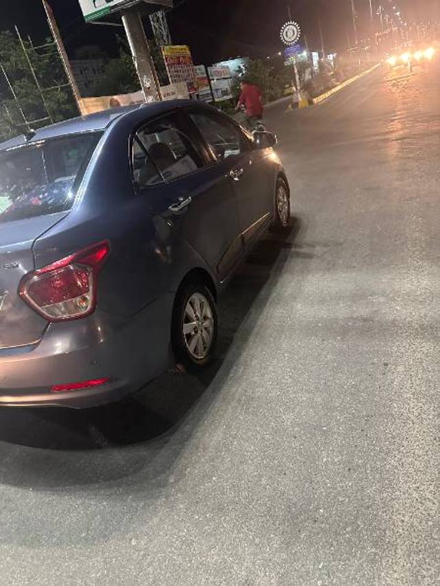 https://images10.gaadi.com/usedgaadi-sellcar/UsedCar/e561d12ea/f58a85e7-85f0-4eb0-bb6d-0146915b2e4e.jpg?imwidth=6402