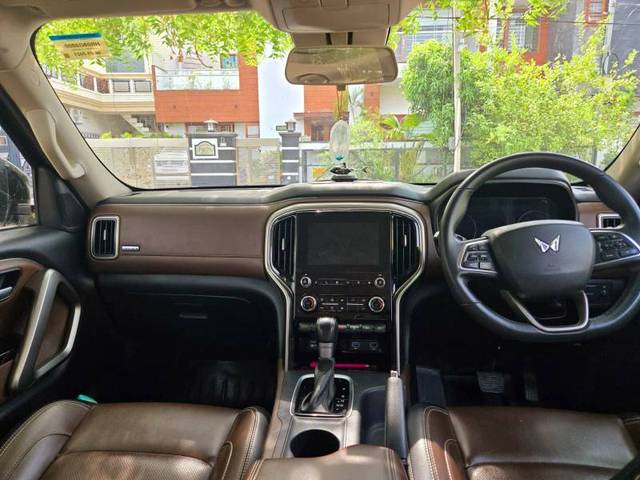 https://images10.gaadi.com/usedgaadi-sellcar/UsedCar/e56247aea/0a97341d-33b3-4431-a75e-01fc9eaa8fbf.jpg?imwidth=6402
