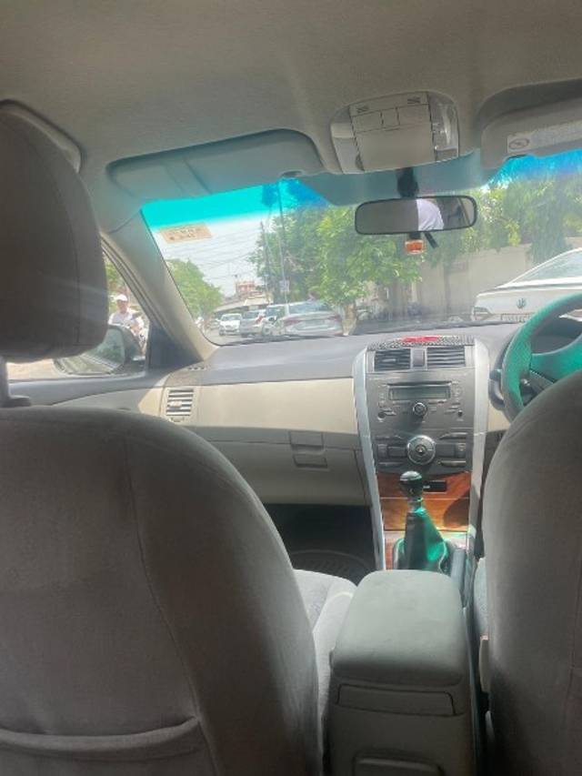https://images10.gaadi.com/usedgaadi-sellcar/UsedCar/e562480ba/878a1859-a990-4338-8675-cf01ef25a6a6.jpeg?imwidth=6401