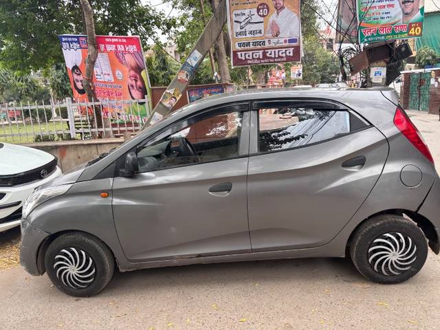 https://images10.gaadi.com/usedgaadi-sellcar/UsedCar/e56291baa/76fded6e-21cf-412a-88f4-b7a855c9dc65.jpeg?imwidth=6401