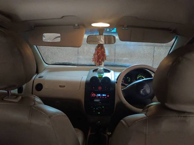 https://images10.gaadi.com/usedgaadi-sellcar/UsedCar/e5629726a/6838ee5b-a85f-4c01-9cbe-0cb4006c8d02.jpg?imwidth=6402