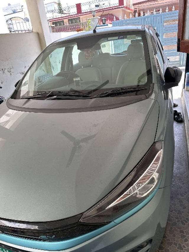 https://images10.gaadi.com/usedgaadi-sellcar/UsedCar/e5635983a/5c397584-e30b-49dd-8a09-418721fbd610.jpg?imwidth=6402