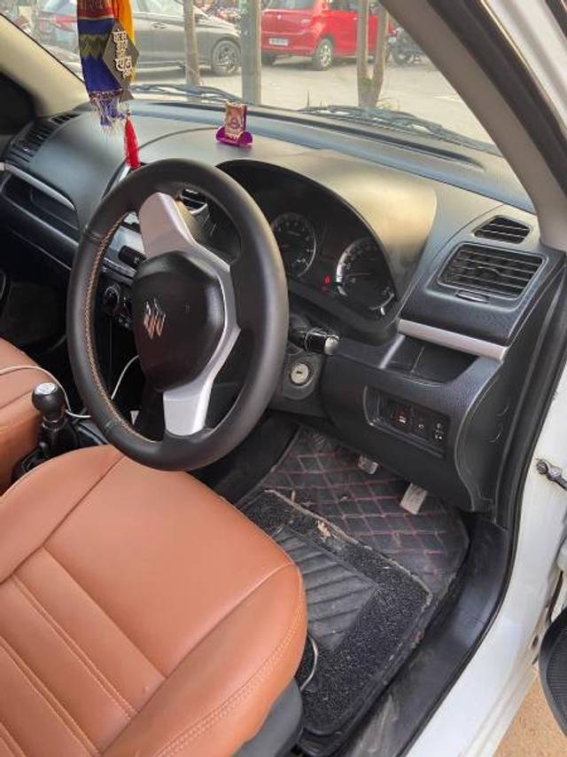 https://images10.gaadi.com/usedgaadi-sellcar/UsedCar/e5638e0da/46b422e4-6f00-40e7-b3dc-8cfc0c399398.jpg?imwidth=6401