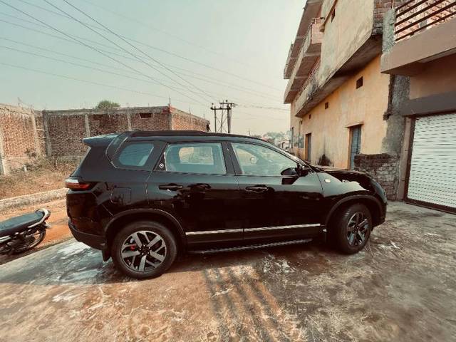 https://images10.gaadi.com/usedgaadi-sellcar/UsedCar/e563ce1ba/62e9eac0-546b-4827-928a-3d2b33406161.jpg?imwidth=6402