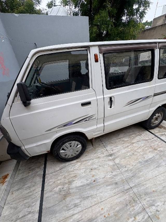 https://images10.gaadi.com/usedgaadi-sellcar/UsedCar/e56452e5a/aa066923-65b6-43aa-b4af-35f621597044.jpeg?imwidth=6400