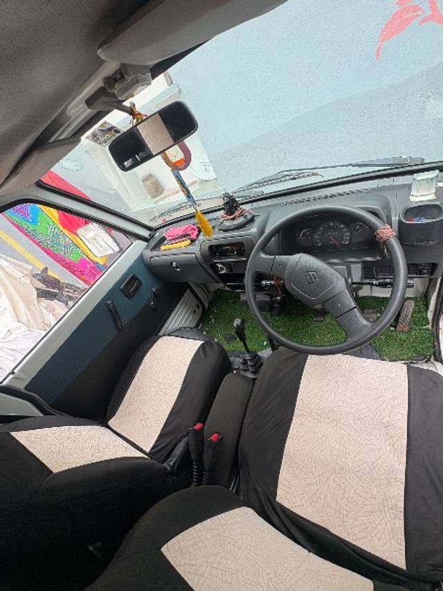 https://images10.gaadi.com/usedgaadi-sellcar/UsedCar/e56452e5a/dc10e9b1-9df7-45f1-9d62-4b4a8a5a6e75.jpeg?imwidth=6401