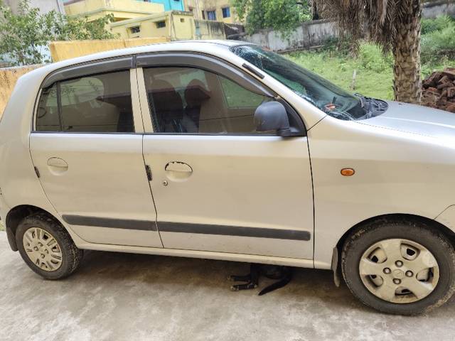 https://images10.gaadi.com/usedgaadi-sellcar/UsedCar/e5648951a/7d2fe35b-3724-4682-acfb-24efa08c870d.jpg?imwidth=6400