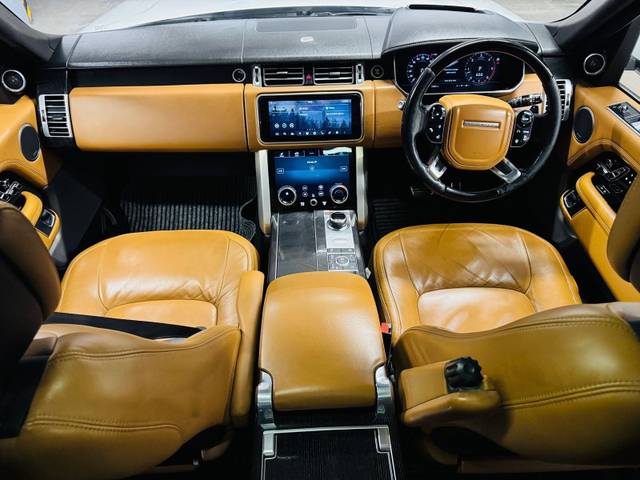 https://images10.gaadi.com/usedgaadi-sellcar/UsedCar/e5652504a/0b41d298-b2a8-4b01-80ed-a42813ff2a21.jpeg?imwidth=6402