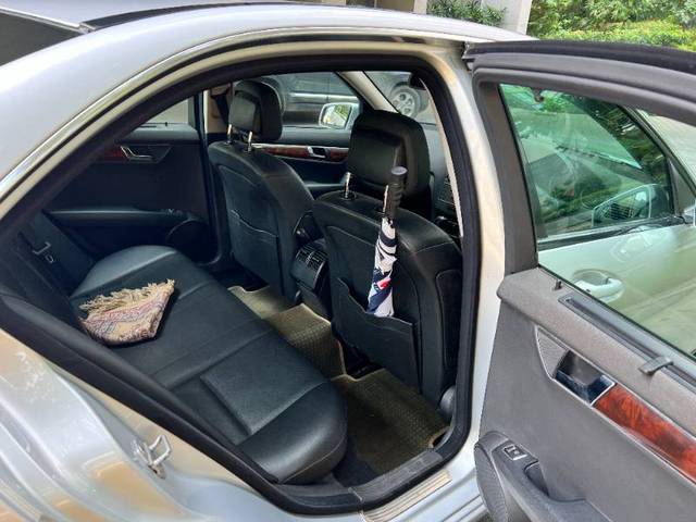 https://images10.gaadi.com/usedgaadi-sellcar/UsedCar/e565d328a/47671321-d077-478e-b2bc-6374aa0f644c.jpeg?imwidth=6402