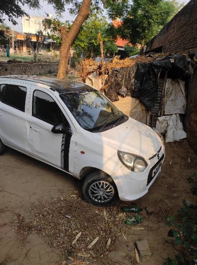 https://images10.gaadi.com/usedgaadi-sellcar/UsedCar/e566040ea/dc71fc3f-1ccd-4414-95e9-5844e2d9b2a4.jpg?imwidth=6400