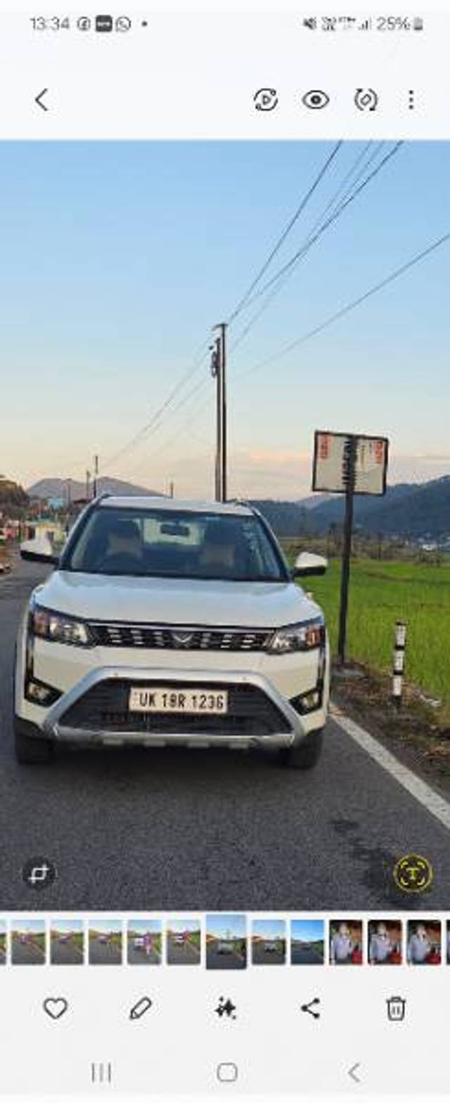 https://images10.gaadi.com/usedgaadi-sellcar/UsedCar/e5662819a/d9ec1784-b7e3-486a-9262-bfa065f7e9ec.jpg?imwidth=6400