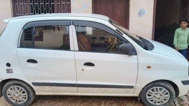 https://images10.gaadi.com/usedgaadi-sellcar/UsedCar/e5665330a/81950601-583c-485d-af64-244fadadcf92.jpg?imwidth=6401