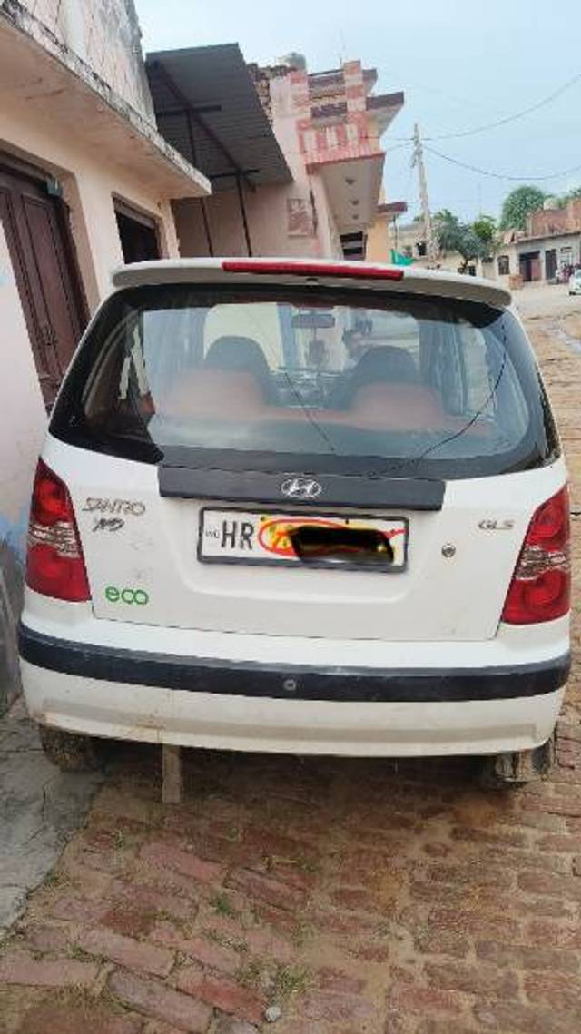 https://images10.gaadi.com/usedgaadi-sellcar/UsedCar/e5665330a/85a5258f-75a9-4907-afc1-47cd23f0077d.jpg?imwidth=6402