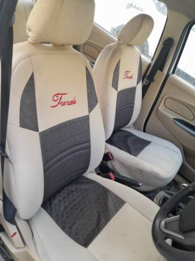 https://images10.gaadi.com/usedgaadi-sellcar/UsedCar/e56726c2a/6ed47dc0-41b1-496b-a199-749b7ab0afbf.jpg?imwidth=6401