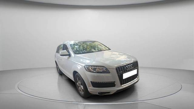 https://images10.gaadi.com/usedgaadi-sellcar/UsedCar/e56787b1a/5406d2e3-a367-4106-9e6a-90e091b03dfe.jpg?imwidth=6400