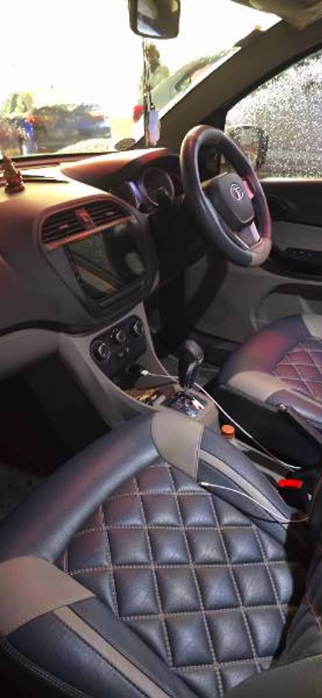 https://images10.gaadi.com/usedgaadi-sellcar/UsedCar/e567c356a/1d9e56c1-943e-432c-b875-1852fd4cbcf0.jpg?imwidth=6401