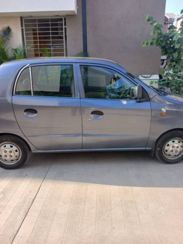 https://images10.gaadi.com/usedgaadi-sellcar/UsedCar/e5685c2ea/f3ed468c-c371-4ee2-b378-1ab6193df514.jpg?imwidth=6402