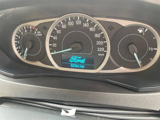 https://images10.gaadi.com/usedgaadi-sellcar/UsedCar/e568749ba/7adb159d-1faf-42cd-9944-97faec8fd647.jpeg?imwidth=6402
