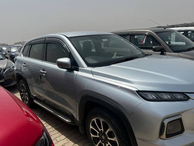 https://images10.gaadi.com/usedgaadi-sellcar/UsedCar/e56885cba/12e85783-b070-440b-a094-1f67f69cbaf7.jpeg?imwidth=6400