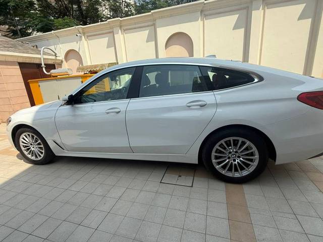https://images10.gaadi.com/usedgaadi-sellcar/UsedCar/e568b17ea/8c42503a-5a1a-4c93-b2cc-0452b02714eb.jpg?imwidth=6402