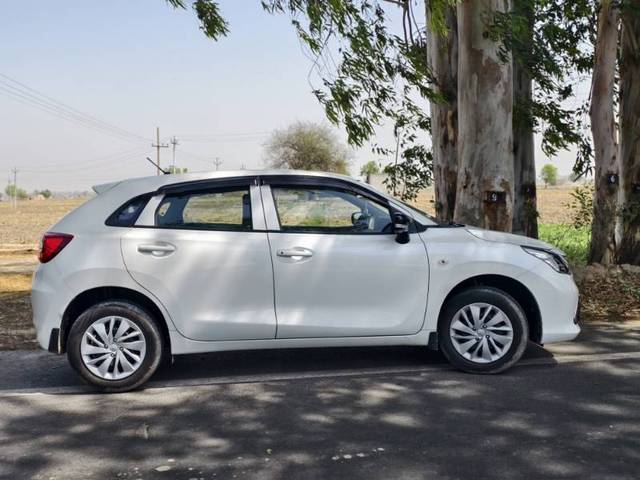 https://images10.gaadi.com/usedgaadi-sellcar/UsedCar/e568ea6aa/340a8cf0-920c-45ea-88e5-5182ae18cd7d.jpg?imwidth=6401