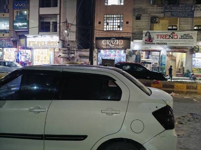https://images10.gaadi.com/usedgaadi-sellcar/UsedCar/e568f10fa/50fe5a65-508d-419b-a2e3-997e5af2b34f.jpg?imwidth=6402