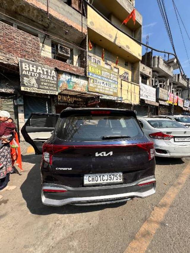 https://images10.gaadi.com/usedgaadi-sellcar/UsedCar/e5691477a/cf271670-f08b-49d0-a80e-b2617f8ec614.jpeg?imwidth=6401