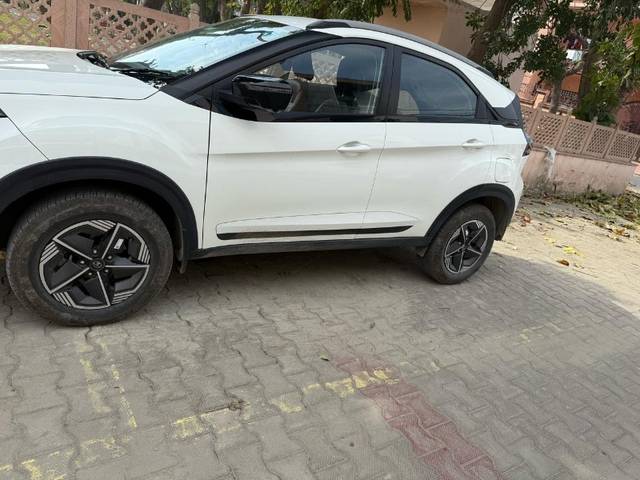 https://images10.gaadi.com/usedgaadi-sellcar/UsedCar/e5695984a/6c6bfdfd-a9ec-4f8e-9496-9f29ba181e2b.jpeg?imwidth=6400