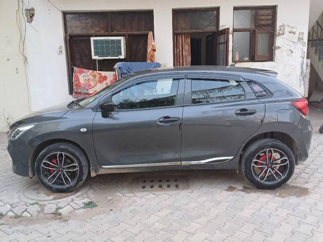 https://images10.gaadi.com/usedgaadi-sellcar/UsedCar/e5698b7aa/2a68d9ea-bf9f-4f76-ad5b-87c62b4b211d.jpg?imwidth=6402