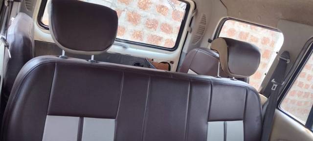 https://images10.gaadi.com/usedgaadi-sellcar/UsedCar/e569b823a/b179156b-fc1b-4e8c-a051-3b9f55c3d28c.jpeg?imwidth=6401