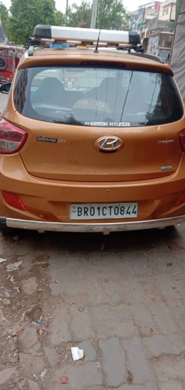 https://images10.gaadi.com/usedgaadi-sellcar/UsedCar/e569bb77a/4efd590e-a8c6-4e39-8403-134ace98ba0a.jpeg?imwidth=6401