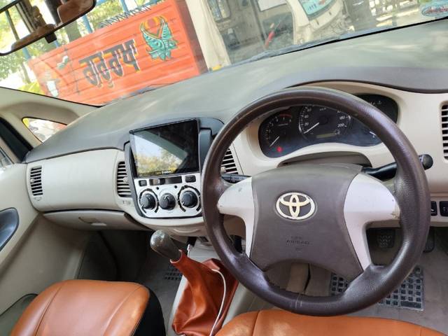 https://images10.gaadi.com/usedgaadi-sellcar/UsedCar/e569c559a/d5a3cc62-82c0-4b3b-aec8-c8a7995c80f7.jpeg?imwidth=6402