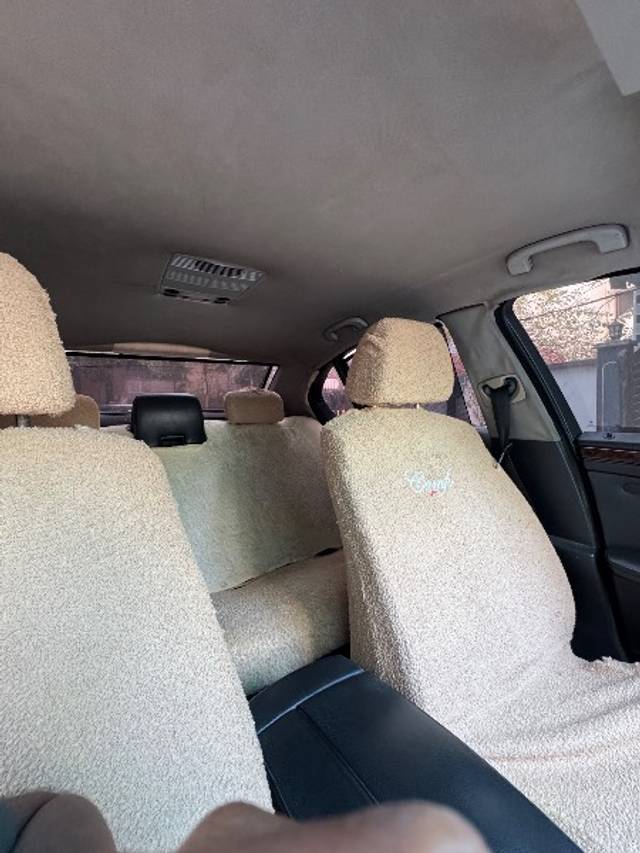 https://images10.gaadi.com/usedgaadi-sellcar/UsedCar/e56a118ba/81ff51f4-3b03-4e4b-b4af-287349e26a32.jpeg?imwidth=6402