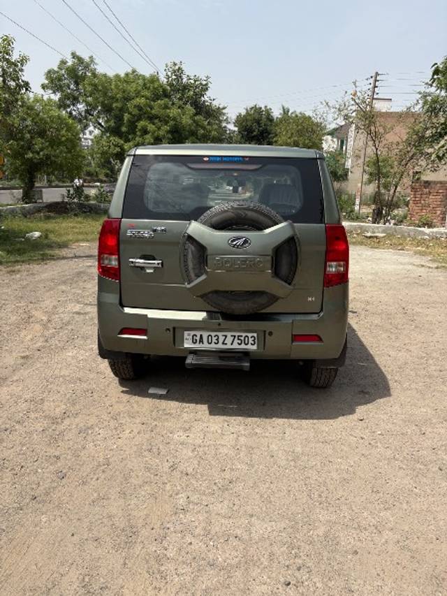 https://images10.gaadi.com/usedgaadi-sellcar/UsedCar/e56a1a52a/ea2d3e5a-9f7a-4a0d-a331-4bc4227378f9.jpeg?imwidth=6402
