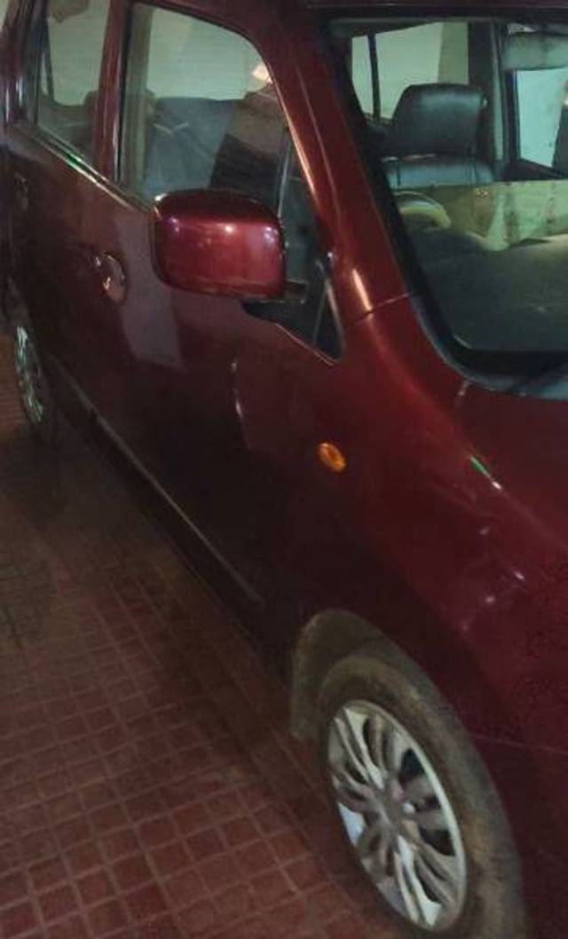https://images10.gaadi.com/usedgaadi-sellcar/UsedCar/e56a5297a/18329955-e93c-4908-9808-aa82fe0a9c95.png?imwidth=6402
