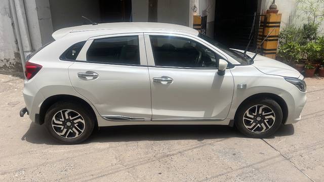 https://images10.gaadi.com/usedgaadi-sellcar/UsedCar/e56a7f82a/239d8acd-0232-486a-9ebf-3df0372f53aa.jpeg?imwidth=6401