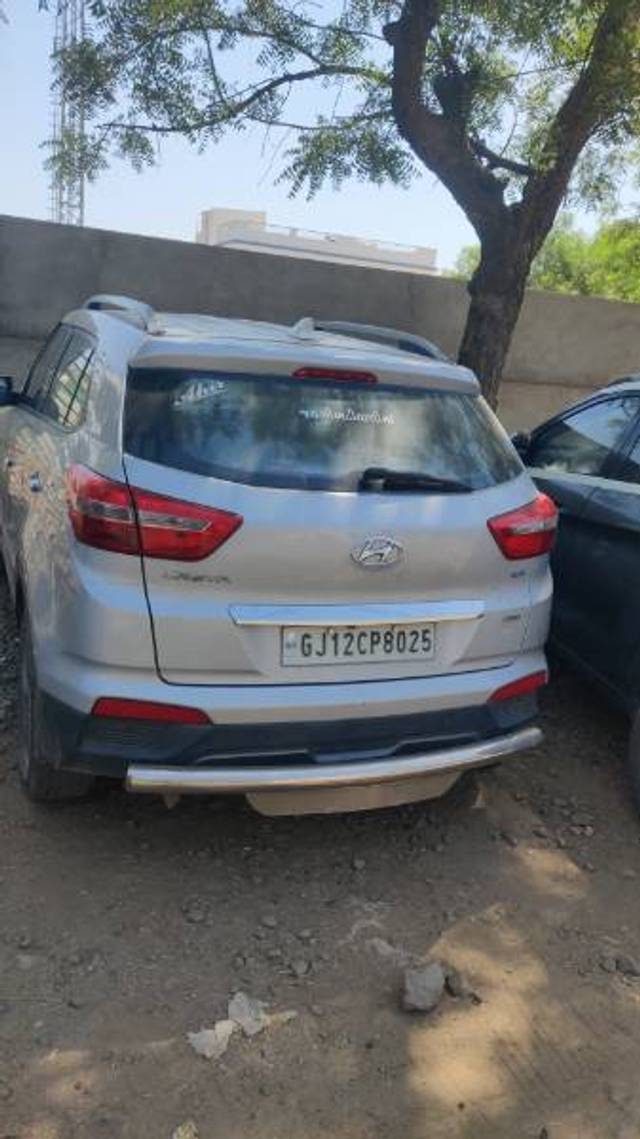 https://images10.gaadi.com/usedgaadi-sellcar/UsedCar/e56b0f68a/4b8c0770-5290-483c-990f-a4f1a1f4057a.jpg?imwidth=6400